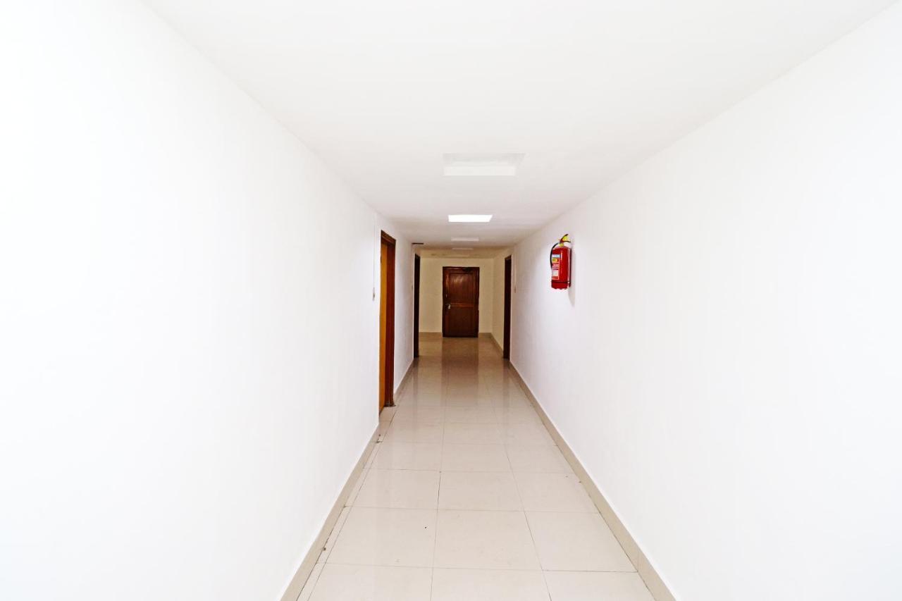 Oyo 39838 Riverside Hotel Bilāspur Buitenkant foto