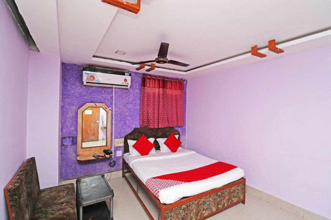 Oyo 39838 Riverside Hotel Bilāspur Buitenkant foto